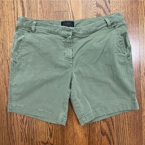 J.Crew Women’s Army Green Shorts  7 in. Inseam Size 12